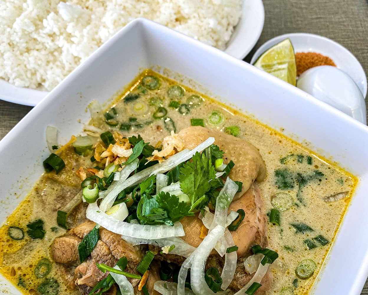 Image of Golden Deli Chicken Curry